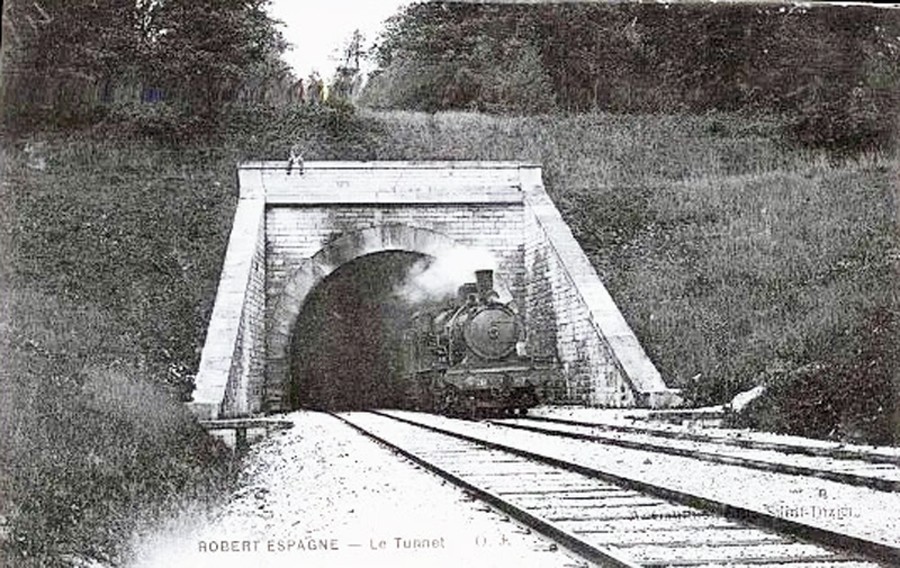 015-Bertapogne-Hier-Le tunnel -pas Baudonvilliers-ImgW